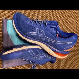 Mens Asics gel cumulus, size 13